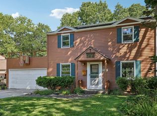 4322 Upland Dr, Madison, WI 53705