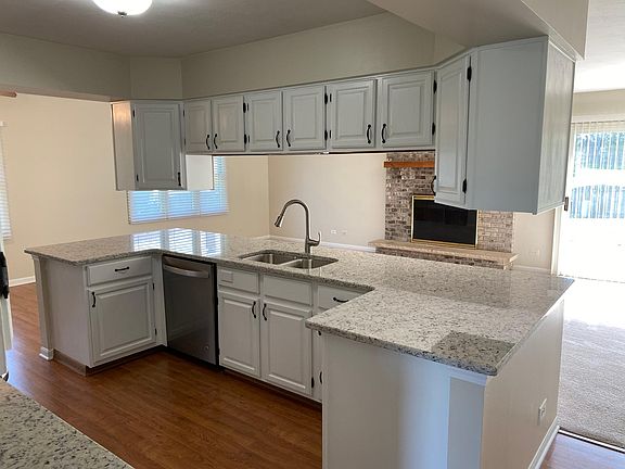 5th image of 1229 Lynnfield Ln