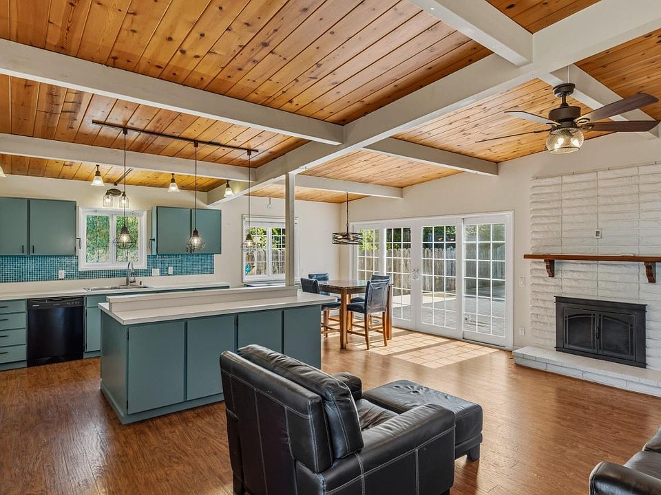 1st image of 3058 Berney Dr