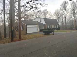 235 Hillcrest Dr, Ashland City, TN 37015