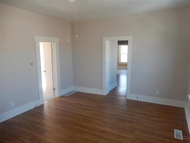 1st image of 111 N Ladue St