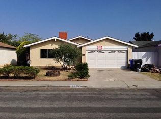 8574 Lepus Rd, San Diego, CA 92126