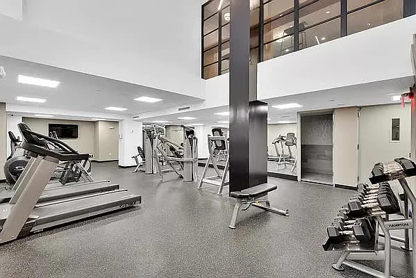 Rented by REAL New York | media 15