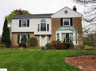 1701 Lincoln Dr, Flint, MI 48503