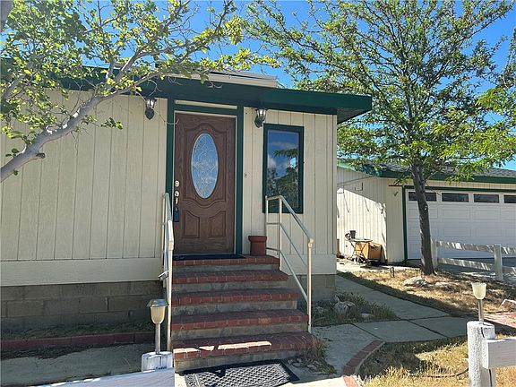 3rd image of 25014 W Avenue C4