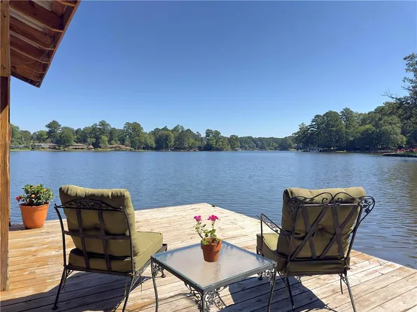 2946 Jodeco Dr, Jonesboro, GA 30236