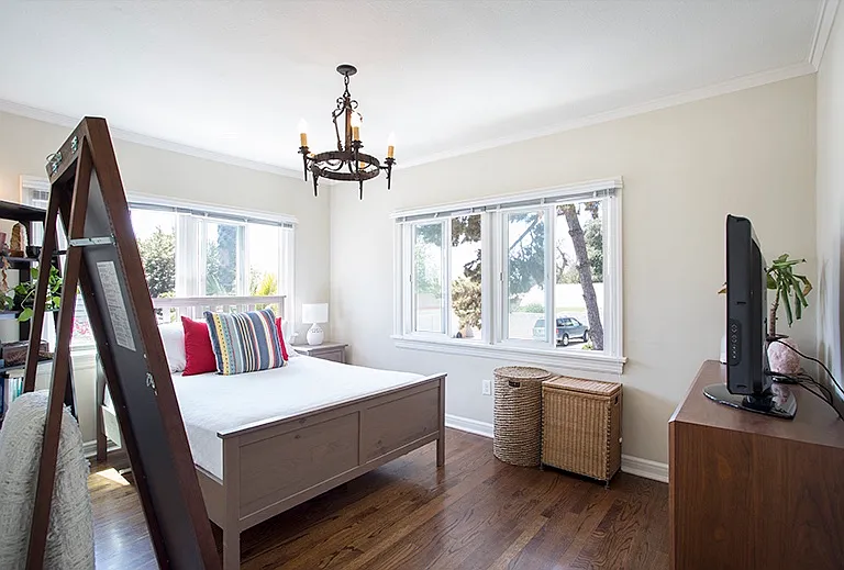 400 Adena St — Photo 13