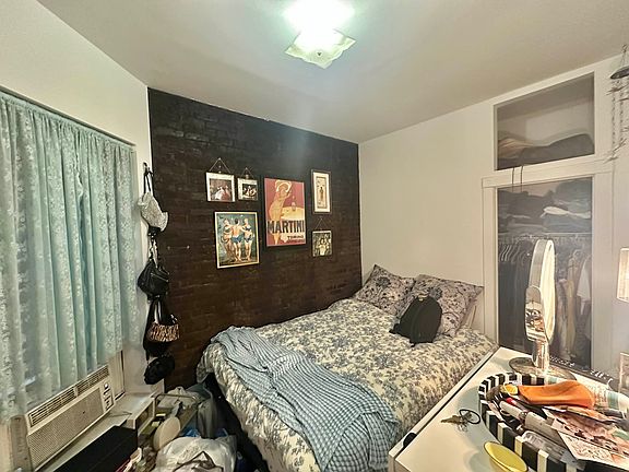 5th image of 296 W 11th St APT 3W
