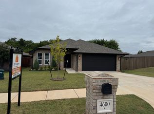 4600 Osprey Dr, Norman, OK 73072