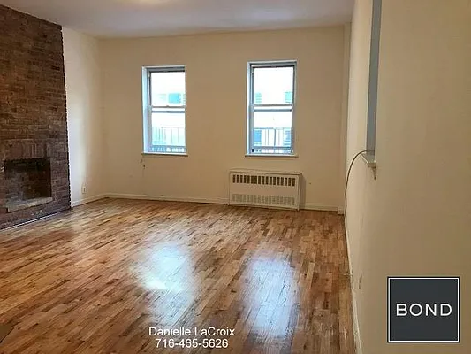 Rented by Bond New York | media 23