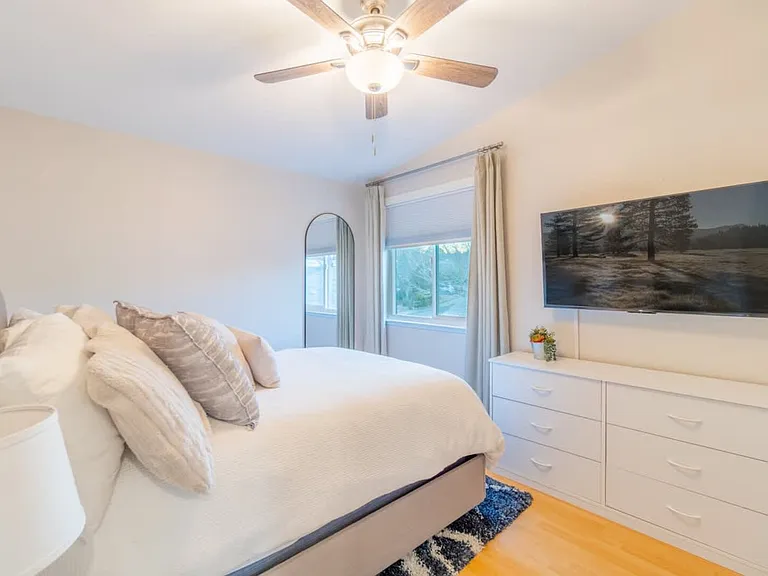 Enchanted Valley Dr — Photo 13