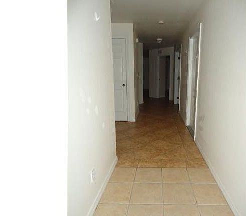 3rd image of 488 Bell Blvd