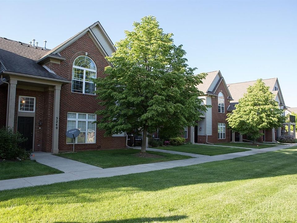 1st image of 3240 Primrose Ln