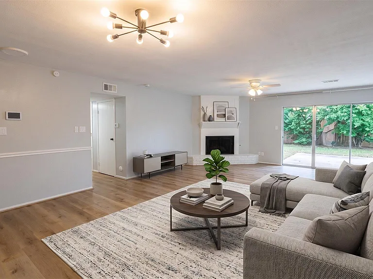 14419 Cypress Leaf Dr — Photo 26
