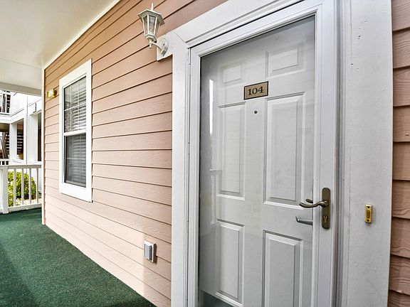 5th image of 4713 Wild Iris Dr. #104