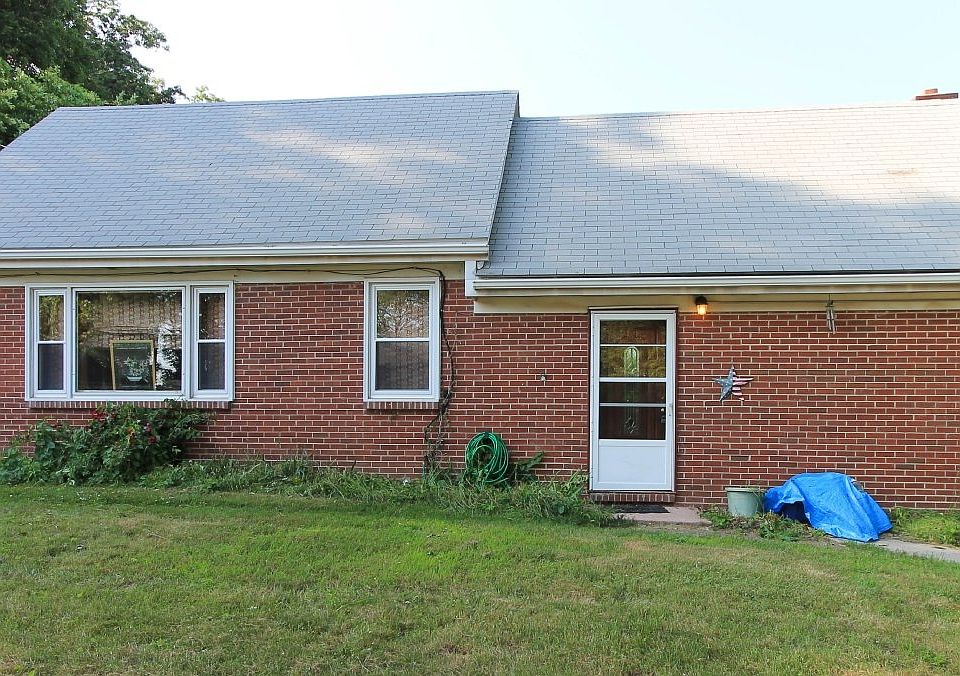 For Sale: 50 Saint Joseph Street, Cheshire, Connecticut 06410