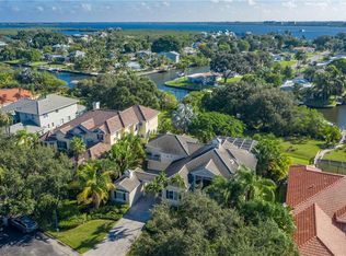 1724 Amberwynd Cir, Palmetto, FL 34221