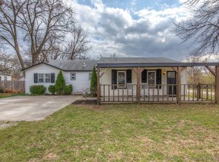 223 W Freeport St, Broken Arrow, OK 74012