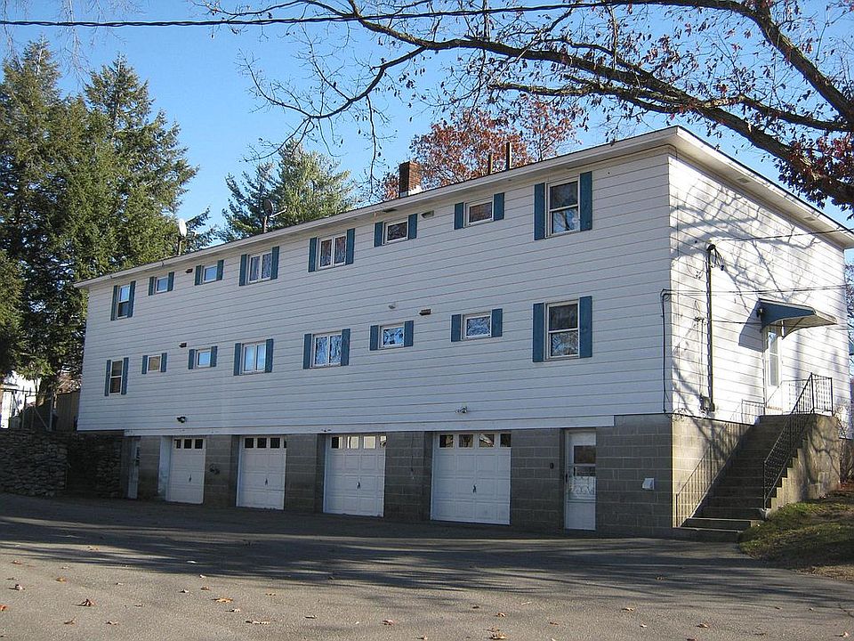 garage parking under