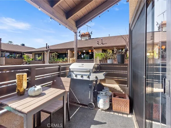 7305 Balboa Blvd Unit 4, Van Nuys, CA 91406