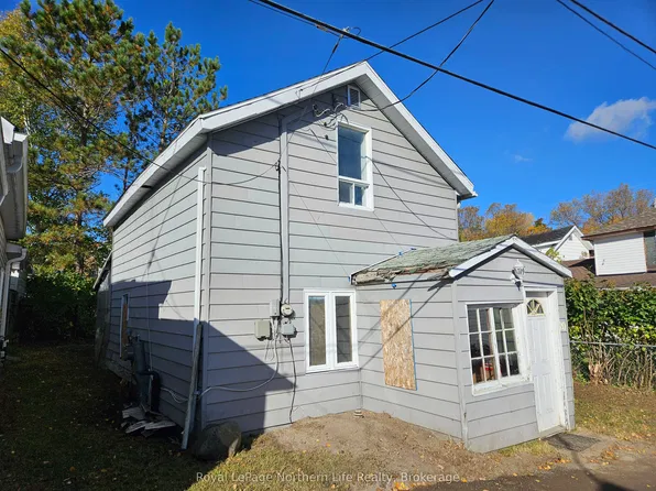 20 Helen St, Cobalt, ON P0J 1C0