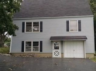 32256 N Alleghany Rd, Grayslake, IL 60030