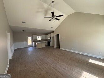 5th image of 4381 Nessmith Rd