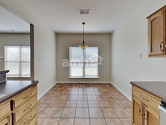 4th image of 8613 S Trinity Park Dr