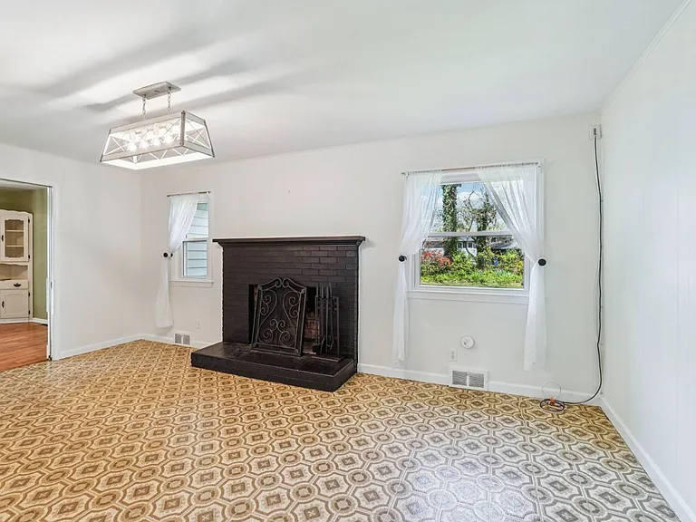 710B Heatherwood Dr — Photo 10