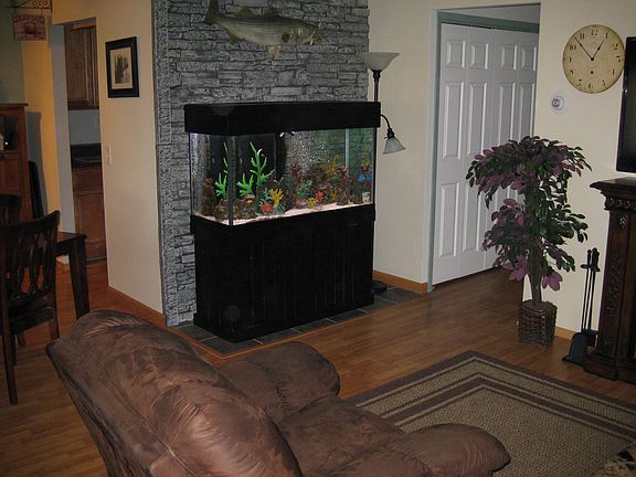 3rd image of 26 Richmond Blvd Unit 2B