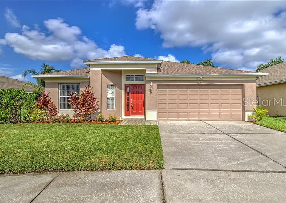 1st image of 1021 Summer Breeze Dr