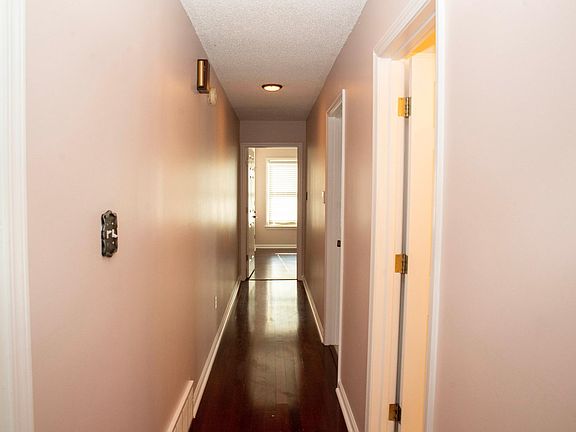 4th image of 9015 Dewberry Ln