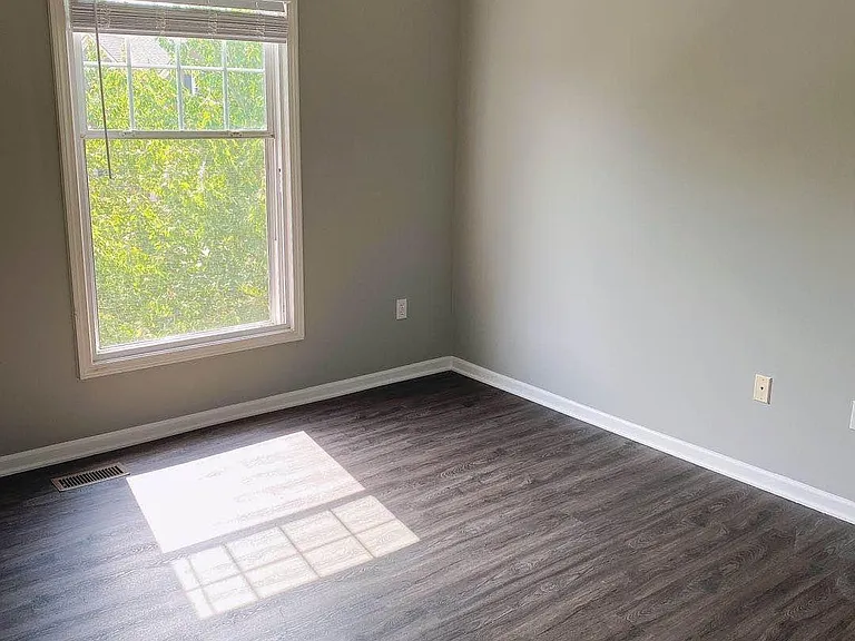 14264 W 147th Ter — Photo 17