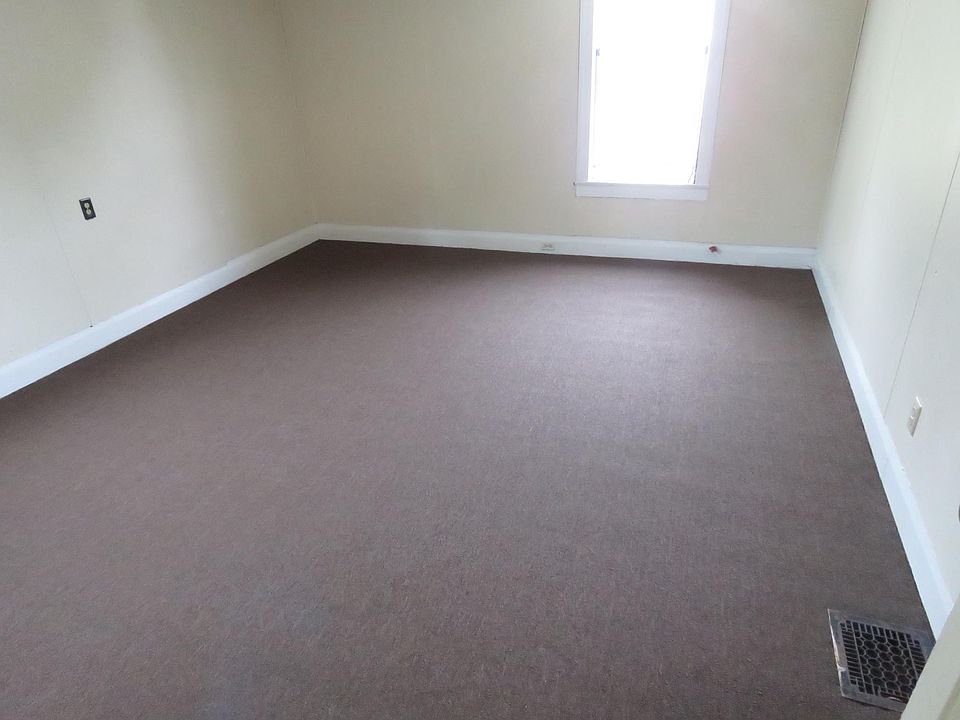 Bedroom 1. 9 x 13