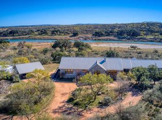 8599 Willow St, Mason, TX 76856