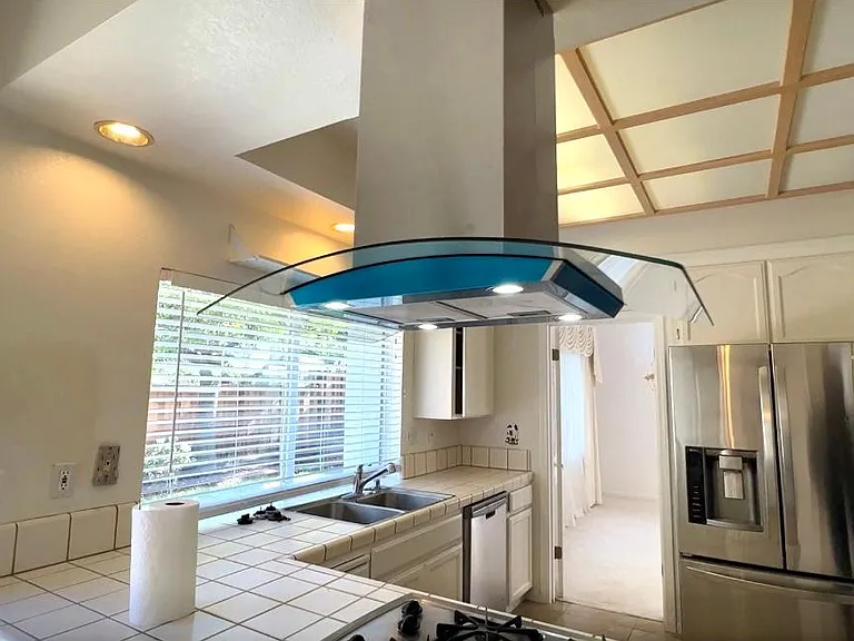 11688 Olive Spring Ct — Photo 8