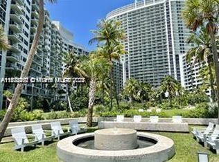 1500 Bay Rd APT 858S, Miami Beach, FL 33139