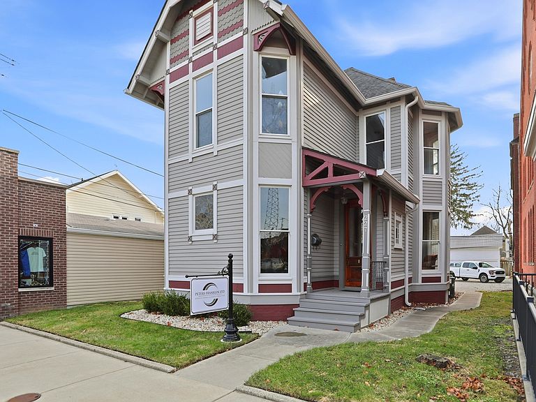 Listing photo 3