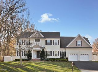 1604 Holbrook St, Oakhurst, NJ