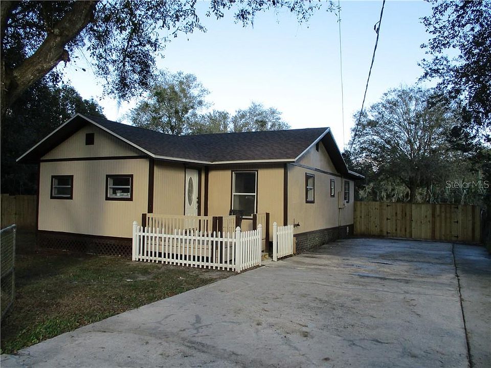 1st image of 201 Temple Cir E