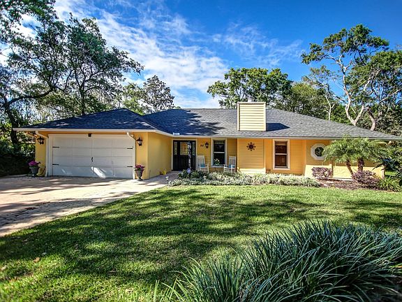 94 Voyager Ct