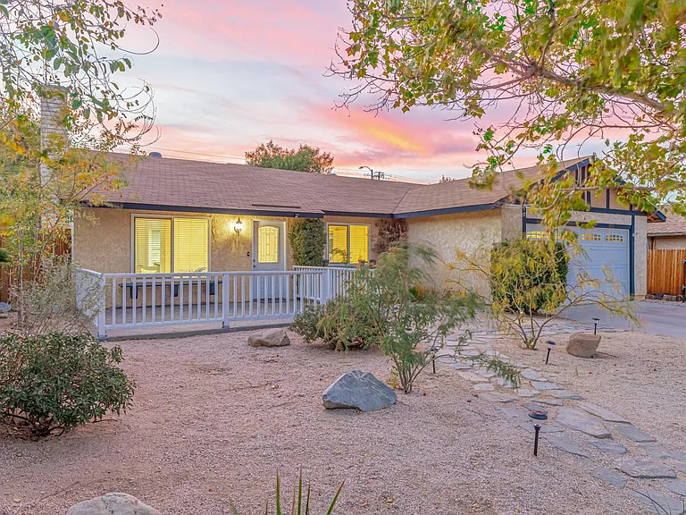 43827 Lively Ave — Photo 1
