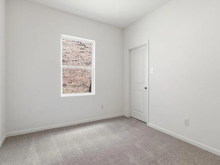 2120 Prairie Ln — Photo 13