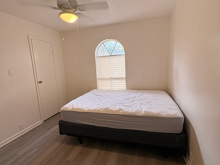 1900 University Blvd #4014 — Photo 8