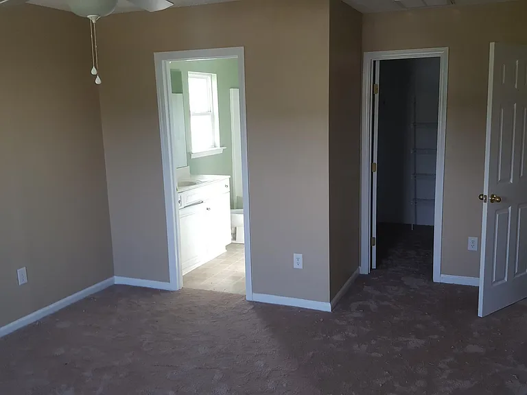 101 Two Putt Ct — Photo 7
