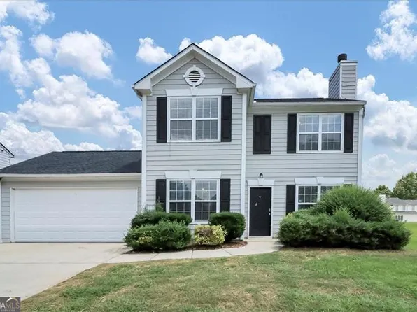 8660 Valley Lakes Ln, Union City, GA 30291