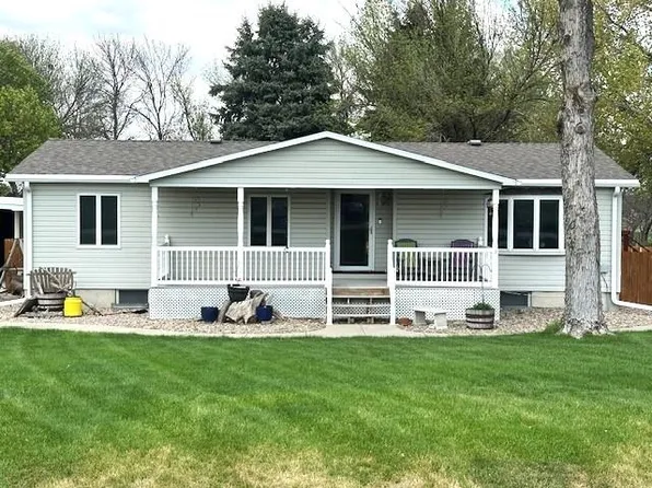 421 E South North St, Broken Bow, NE 68822