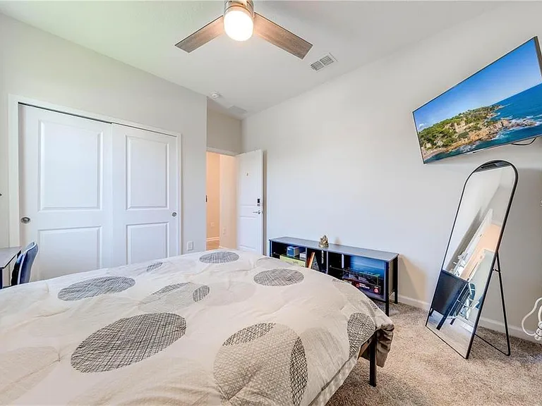5301 Amersham Ln — Photo 18