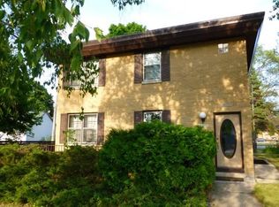 2517 Elisha Ave, Zion, IL 60099