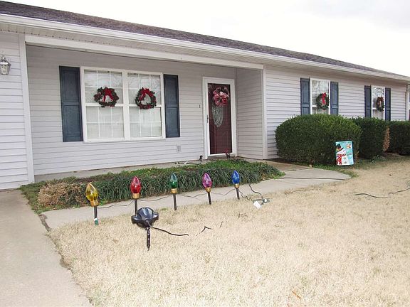 2nd image of 740 Andrea Dr